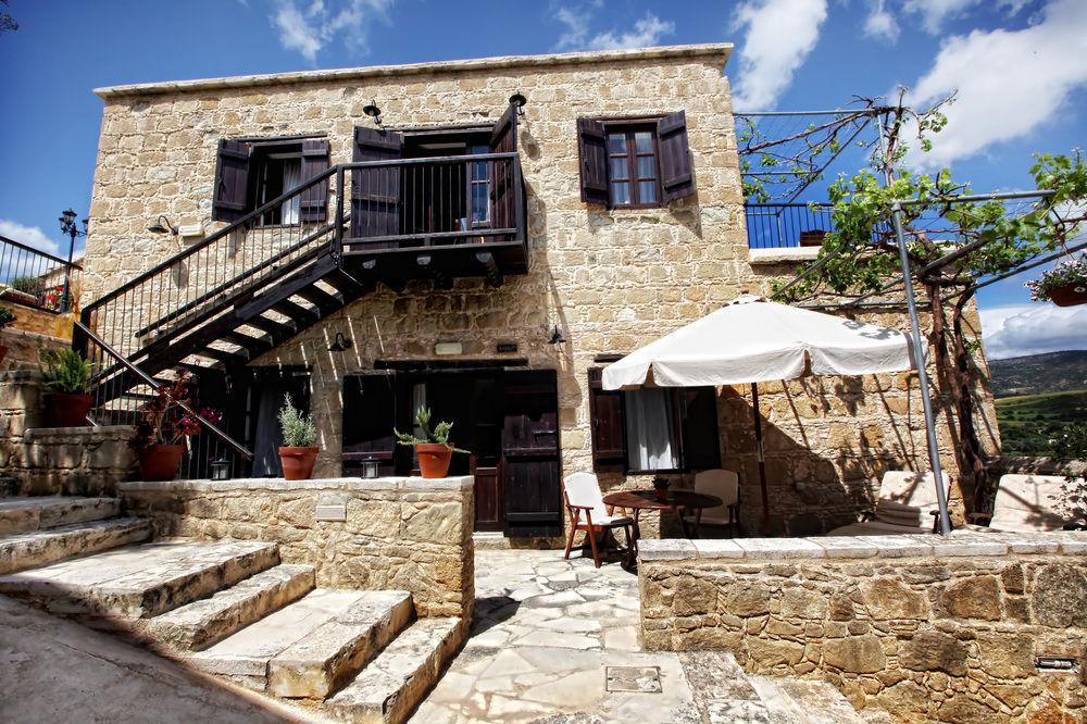 Leonidas Village Houses Goudhi Екстериор снимка