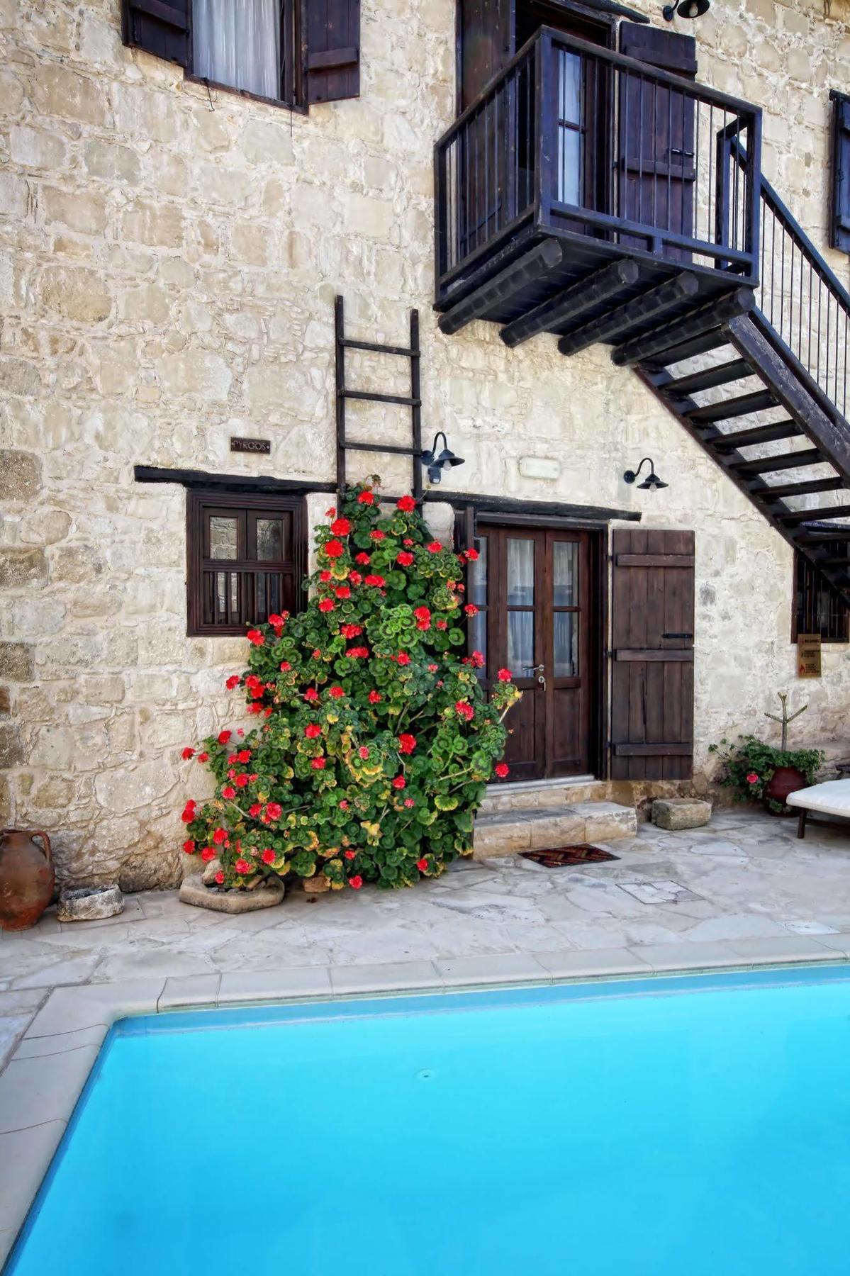 Leonidas Village Houses Goudhi Екстериор снимка